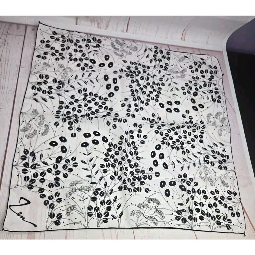 Vintage ZEN Black/ White Floral Scarf MCM Washable 26.5” Sq